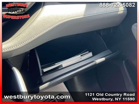 Used 2023 Toyota Highlander Limited AWD/4WD image 35