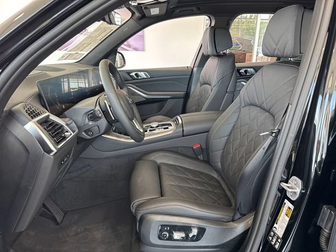 New 2026 BMW X5 xDrive40i w/ Climate Comfort Package AWD/4WD image 14