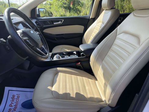 Used 2019 Ford Edge SEL w/ Equipment Group 201A FWD image 15