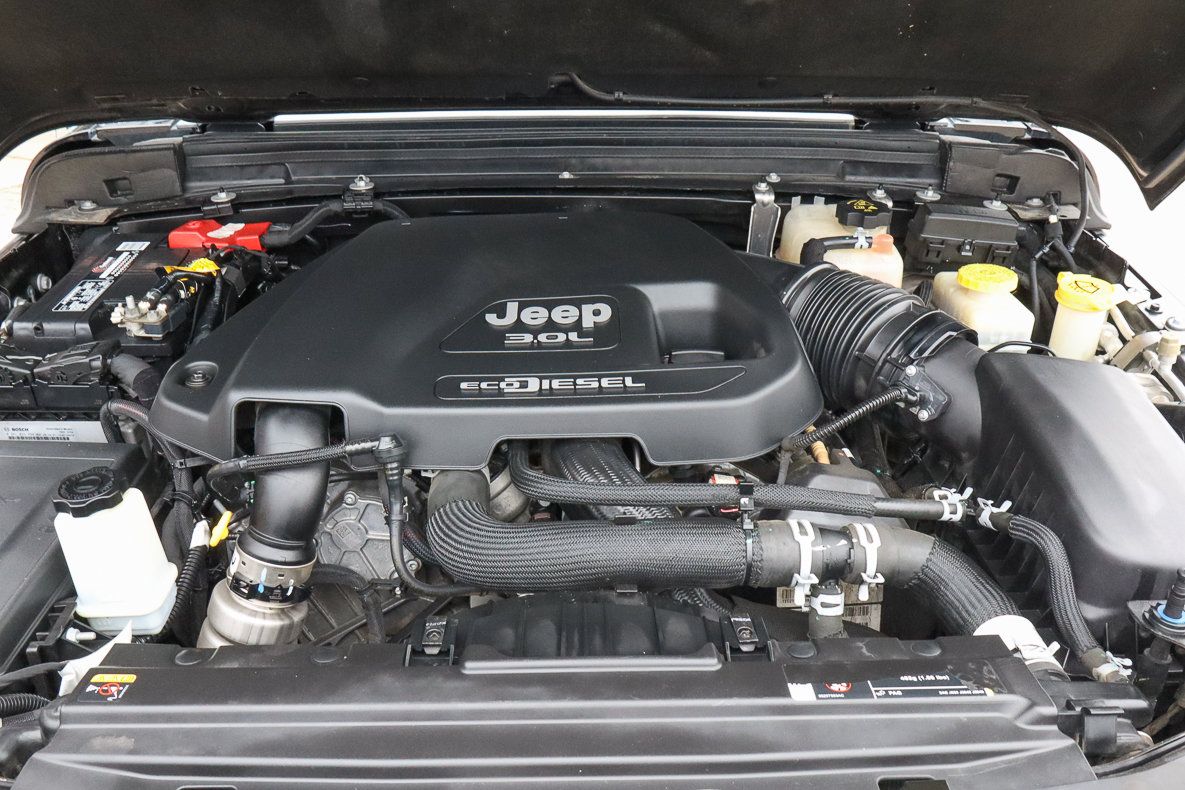 Used 2021 Jeep Wrangler Unlimited Sport AWD/4WD image 19