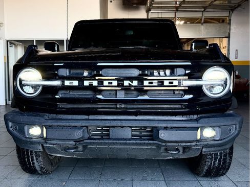 Used 2022 Ford Bronco Outer Banks AWD/4WD image 3