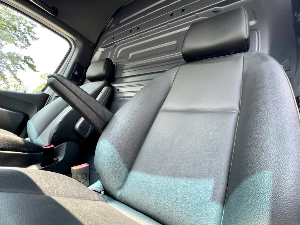 Used 2025 Mercedes-Benz Sprinter 2500 image 19