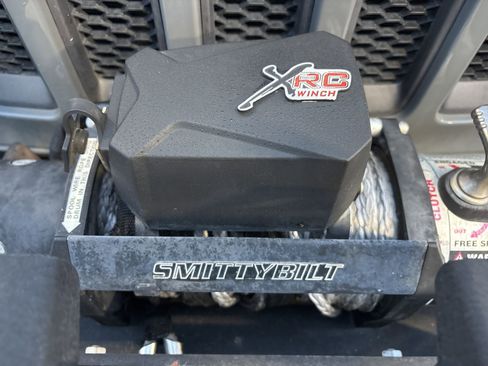 Used 2018 Jeep Wrangler Unlimited Rubicon image 10