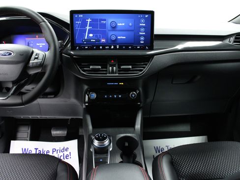 New 2026 Ford Escape ST-Line w/ Tech Pack #1 image 18