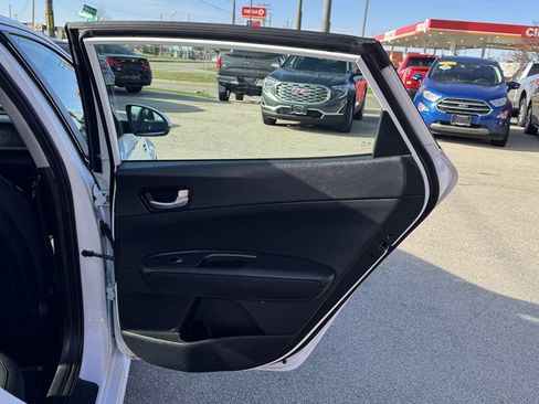 Used 2018 Kia Optima LX w/ Convenience Package image 23