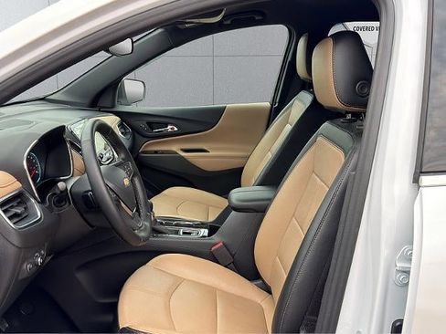 Used 2024 Chevrolet Equinox Premier image 24