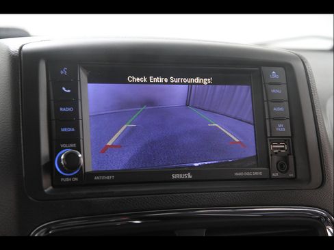 Used 2019 Dodge Grand Caravan GT FWD image 13