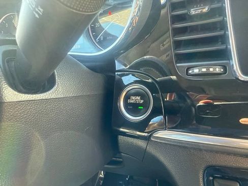 Used 2020 Buick Encore Essence FWD image 19