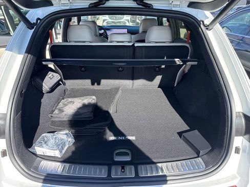 New 2026 Genesis GV70 3.5T Sport Prestige AWD/4WD image 13