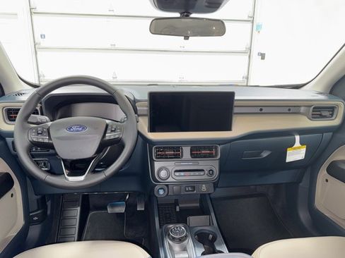 New 2025 Ford Maverick Lariat w/ 4K Tow Package image 9