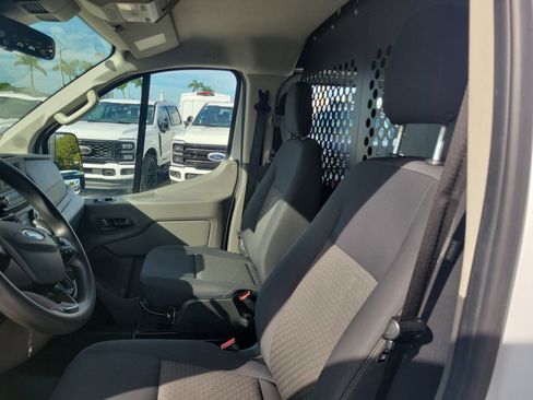 Used 2024 Ford Transit 250 Low Roof w/ Exterior Upgrade Package image 9