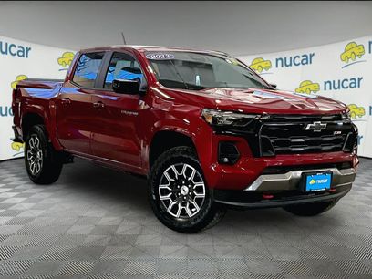 Used 2023 Chevrolet Colorado Z71 w/ Z71 Convenience Package 2