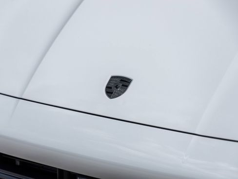 New 2026 Porsche Cayenne Turbo image 19