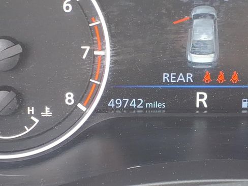 Used 2024 Nissan Altima 2.5 SR FWD image 26