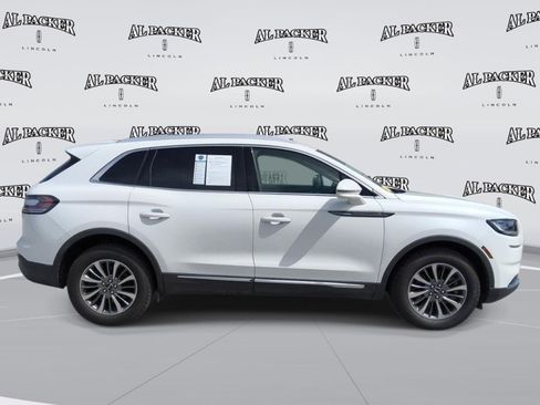 Used 2023 Lincoln Nautilus AWD w/ Premium Package image 6