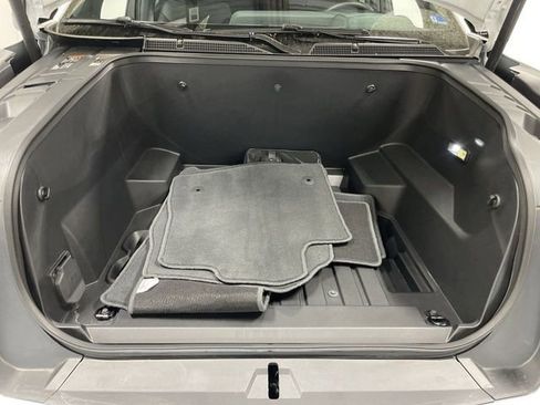 Used 2025 Chevrolet Silverado EV RST AWD/4WD image 28