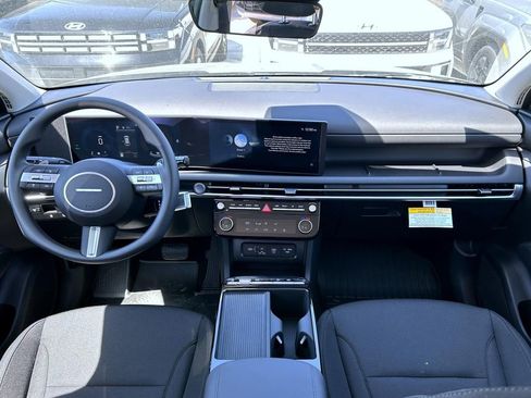 New 2026 Hyundai Tucson Blue SE AWD/4WD image 12