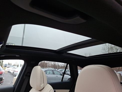 Used 2026 Mercedes-Benz GLC 300 GLC 300 image 13