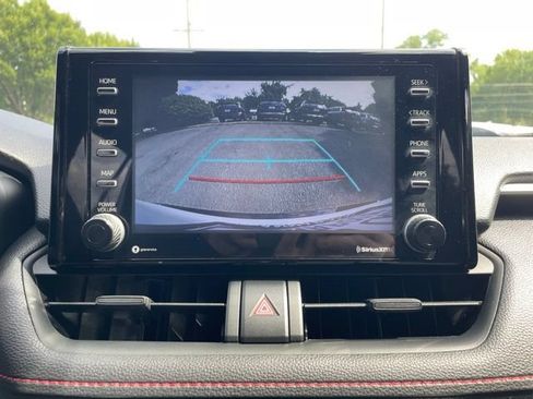 Used 2022 Toyota RAV4 SE w/ Weather & Moonroof Package AWD/4WD image 20