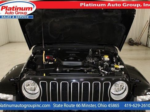 Used 2019 Jeep Wrangler Unlimited Sahara w/ Safety Group image 53