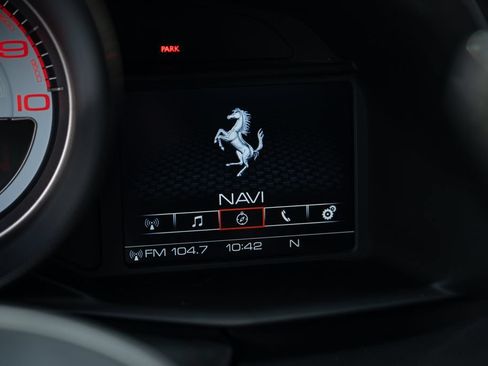 Used 2017 Ferrari 488 GTB RWD image 47