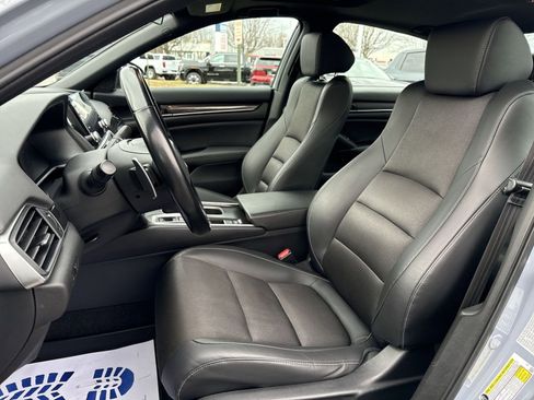 Used 2022 Honda Accord Sport image 13
