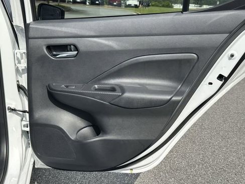 Certified 2025 Nissan Versa SV w/ Trunk Package FWD image 17