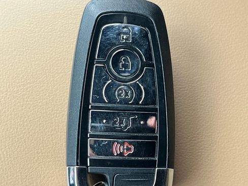 Certified 2022 Lincoln Corsair Reserve w/ Equipment Group 201A image 21