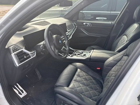 Used 2023 BMW X7 xDrive40i w/ Executive Package AWD/4WD image 9