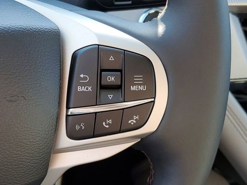 New 2026 Ford Explorer Active w/ Active Comfort Package AWD/4WD image 16