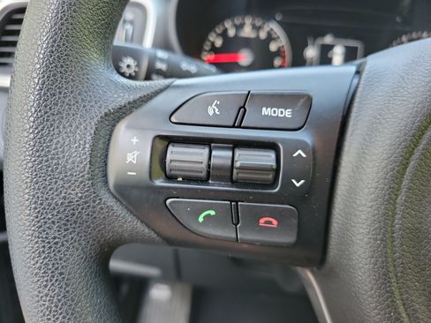 Used 2018 Kia Sorento AWD image 20