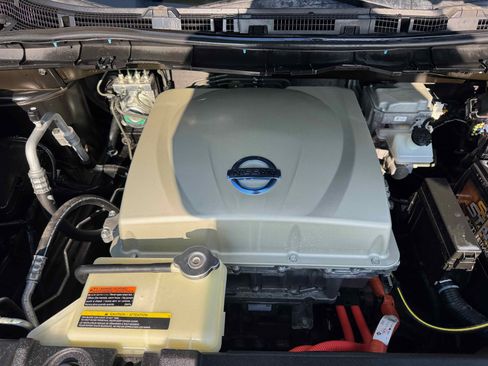 Used 2015 Nissan Leaf S w/ Charge Package image 31