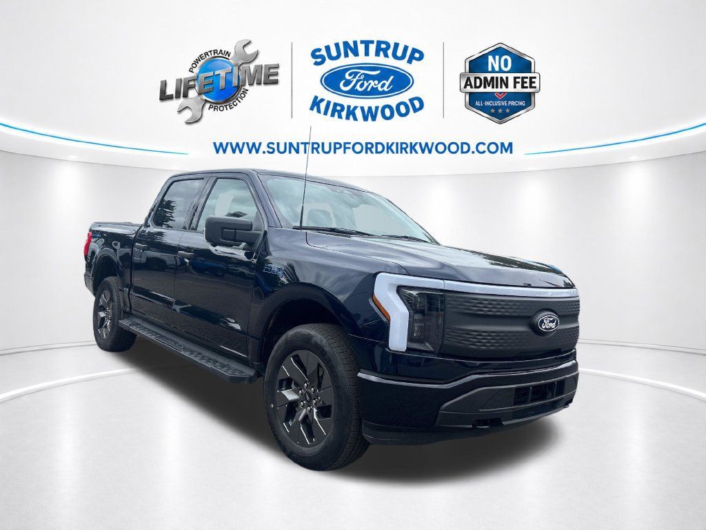 Used 2024 Ford F150 Lightning XLT w/ Max Trailer Tow Package AWD/4WD image 9