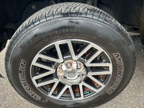 Used 2019 Ford F350 Lariat w/ Lariat Ultimate Package image 10