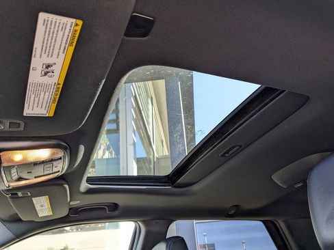 Used 2024 Dodge Durango GT image 15