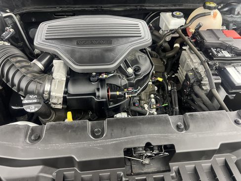 Used 2020 Chevrolet Blazer LT image 26