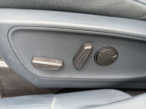 Used 2025 Ford Maverick XLT w/ XLT Luxury Package image 10