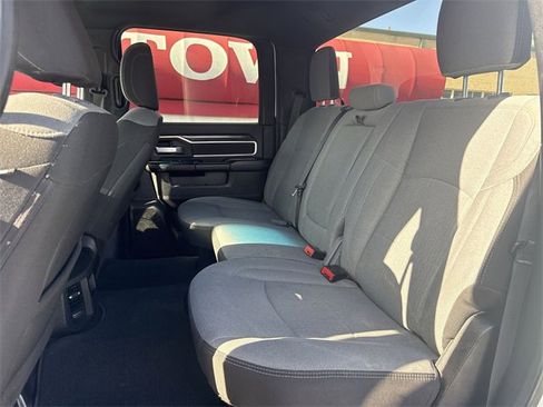 Used 2024 RAM 2500 Big Horn image 22