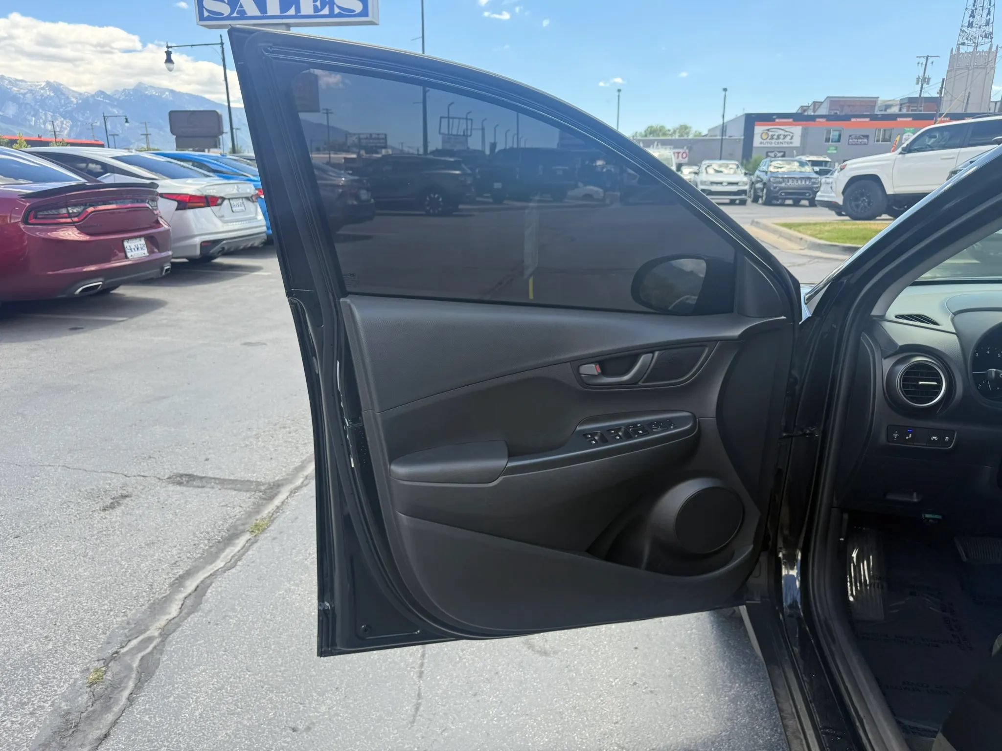 Used 2019 Hyundai Kona SEL FWD image 19