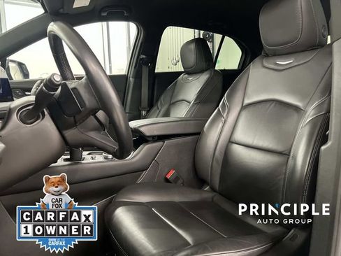 Used 2024 Cadillac XT4 Premium Luxury image 13