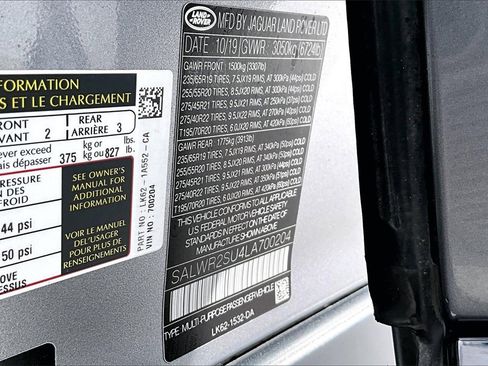 Used 2020 Land Rover Range Rover Sport HSE image 17