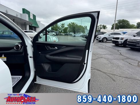 Used 2024 Chevrolet Blazer EV LT AWD/4WD image 53
