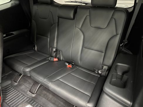 Used 2022 Kia Telluride S FWD image 6