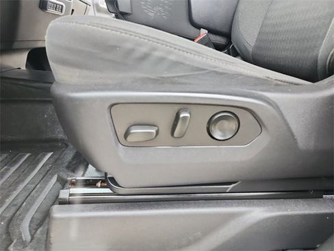 Used 2024 Chevrolet Silverado 3500 LT w/ Convenience Package image 15