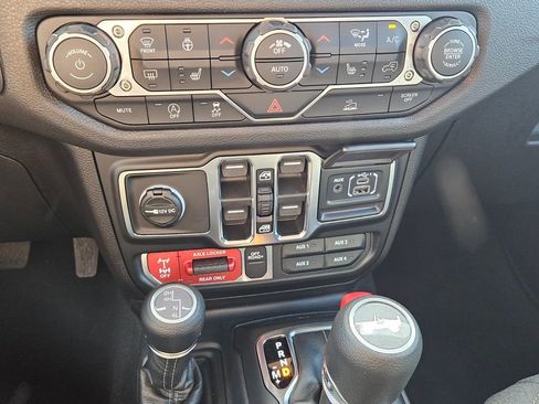 New 2026 Jeep Wrangler Unlimited Sport AWD/4WD image 19