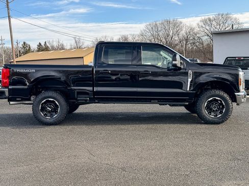 New 2026 Ford F350 XLT w/ Tremor Off-Road Package image 9