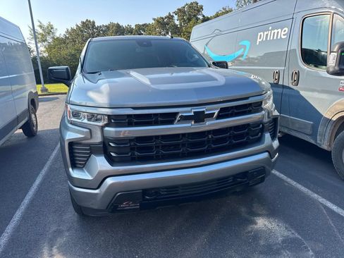 Used 2023 Chevrolet Silverado 1500 RST AWD/4WD image 6