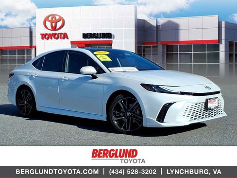 Certified 2025 Toyota Camry XSE FWD image 1