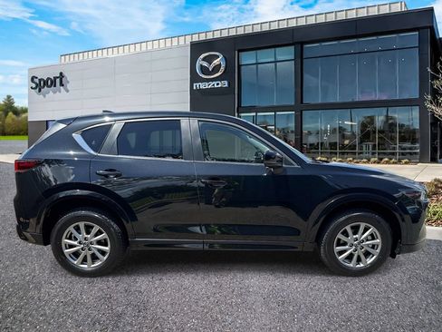 Used 2024 MAZDA CX-5 AWD 2.5 S w/ Preferred Package image 2