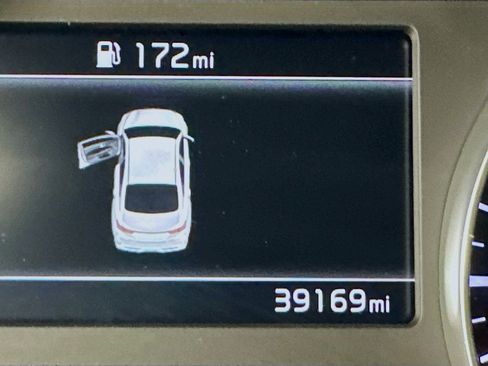Used 2024 Kia Forte LXS image 18